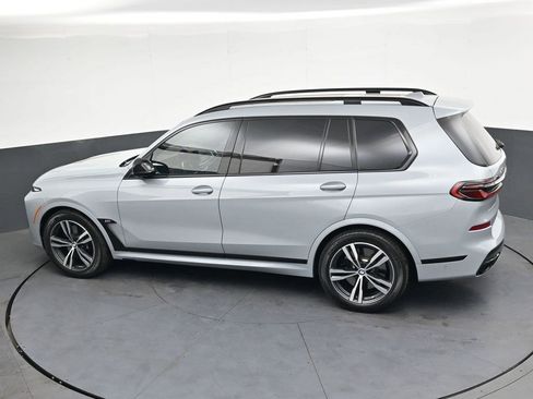 Used 2024 BMW X7 M60i AWD/4WD image 22