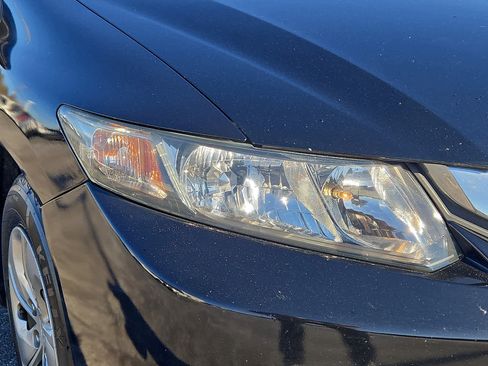 Used 2014 Honda Civic LX image 10