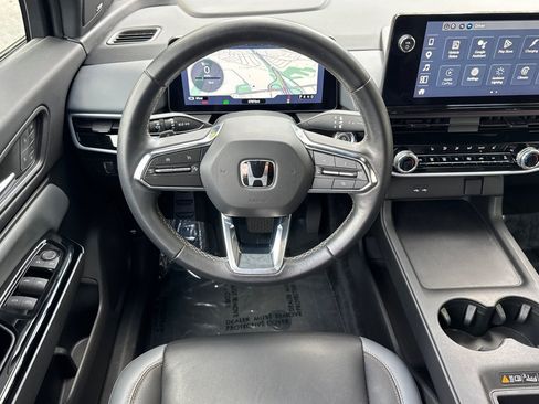 Used 2024 Honda Prologue Touring image 32