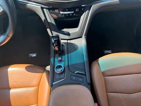 Certified 2024 Cadillac XT5 Premium Luxury w/ LPO, Floor Liner Package AWD/4WD image 26