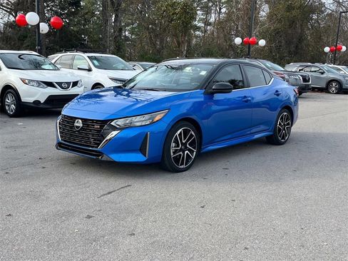 Certified 2025 Nissan Sentra SR image 8