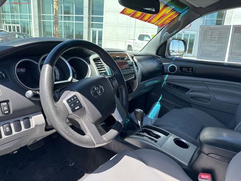 Used 2012 Toyota Tacoma PreRunner w/ TRD Sport Pkg RWD image 14