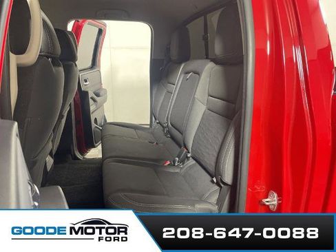 Used 2022 Nissan Frontier SV w/ Technology Package image 7