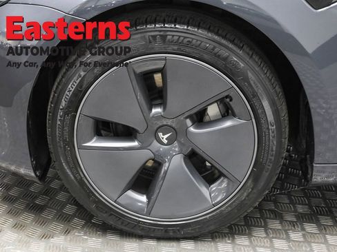 Used 2023 Tesla Model 3 Standard Range image 29