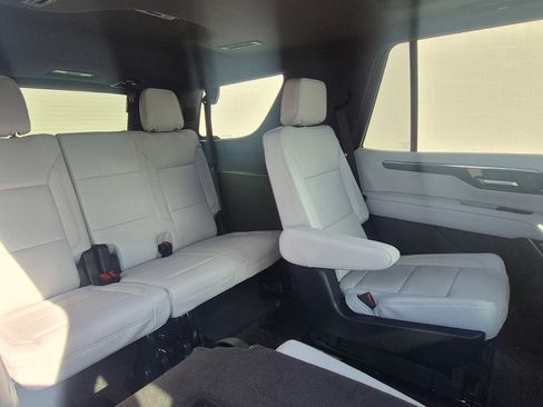 New 2026 Chevrolet Tahoe Premier w/ Sun And Tow Package AWD/4WD image 6