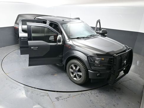 Used 2017 Ford F150 XLT w/ Equipment Group 302A Luxury image 65