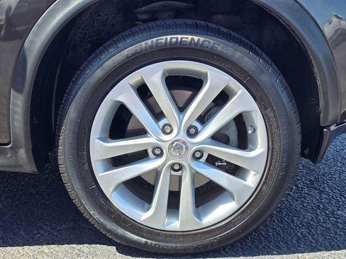 Used 2012 Nissan Juke SL AWD/4WD image 9