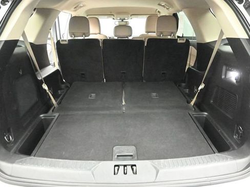 Certified 2020 Ford Explorer Limited w/ Class III Trailer Tow Package image 25