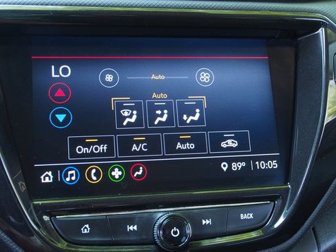 Used 2021 Chevrolet TrailBlazer LT w/ Convenience Package FWD image 28