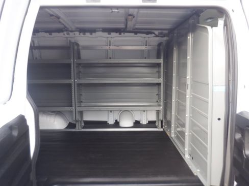 Used 2023 GMC Savana 2500 w/ Driver Convenience Package image 11