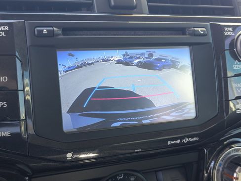 Used 2019 Toyota 4Runner TRD Off-Road Premium AWD/4WD image 11