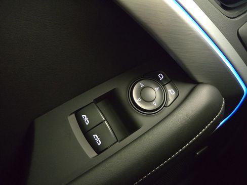 Certified 2022 Chevrolet Camaro SS image 29