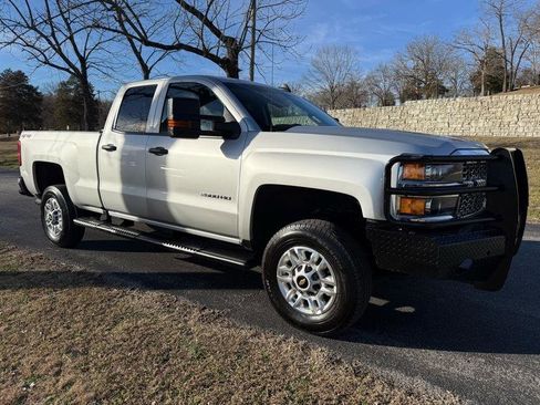 Used 2019 Chevrolet Silverado 2500 W/T image 3