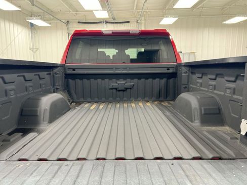 Used 2022 Chevrolet Silverado 1500 LT w/ Protection Package AWD/4WD image 24