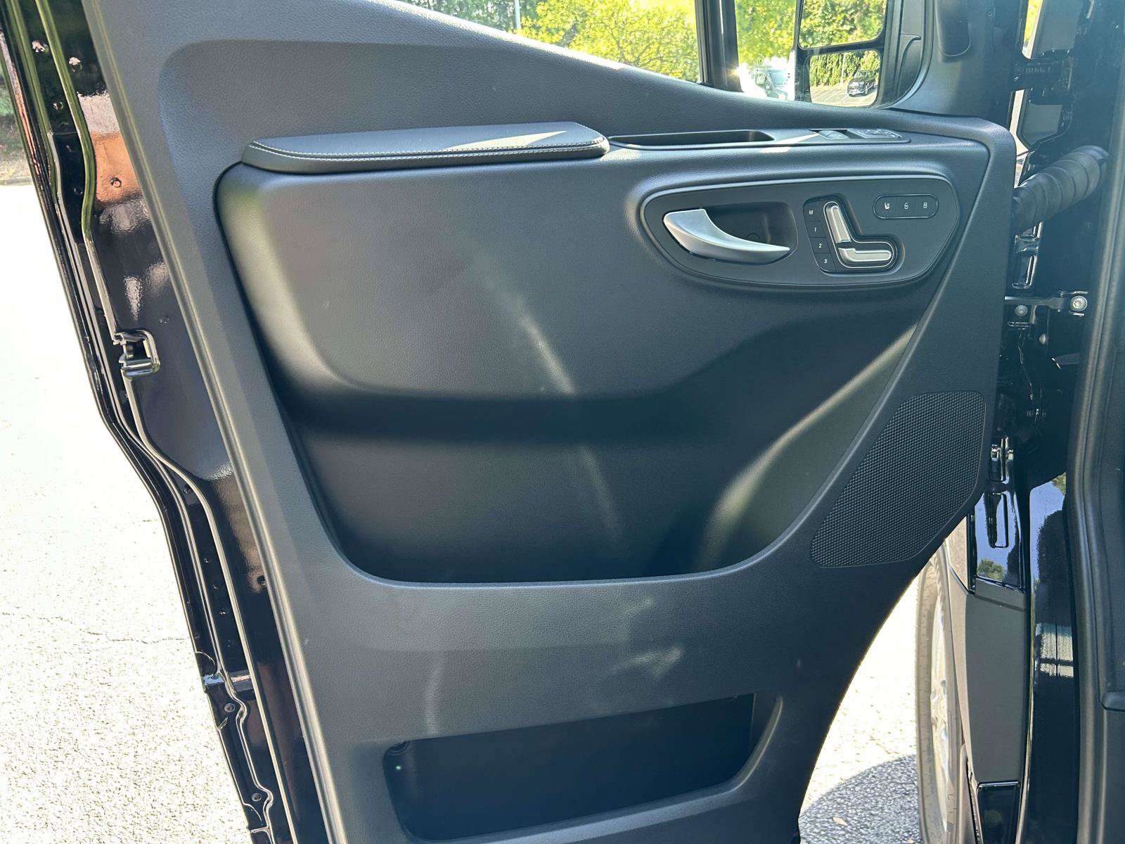 New 2026 Mercedes-Benz Sprinter 2500 image 21