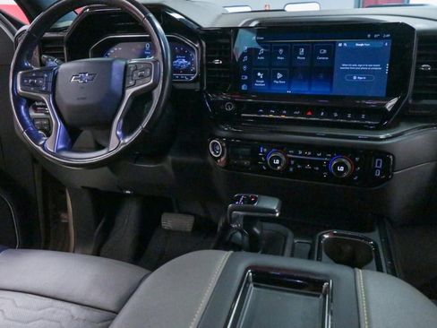 Used 2022 Chevrolet Silverado 1500 ZR2 w/ Technology Package AWD/4WD image 29