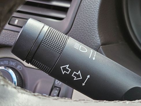 Used 2015 Buick Regal image 18