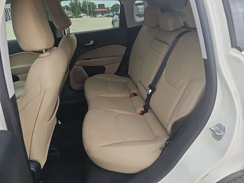 Used 2019 Jeep Compass Sport FWD image 16