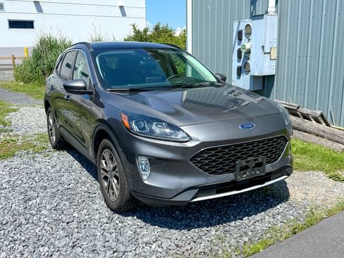 Certified 2022 Ford Escape SEL AWD/4WD image 1