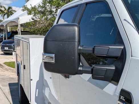 New 2025 Ford F450 XL image 10