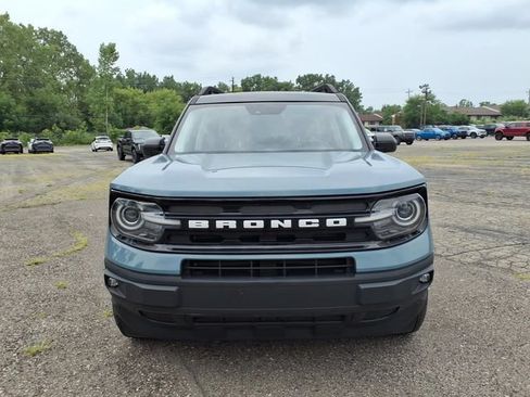 Used 2023 Ford Bronco Sport Outer Banks w/ Tech Package AWD/4WD image 2