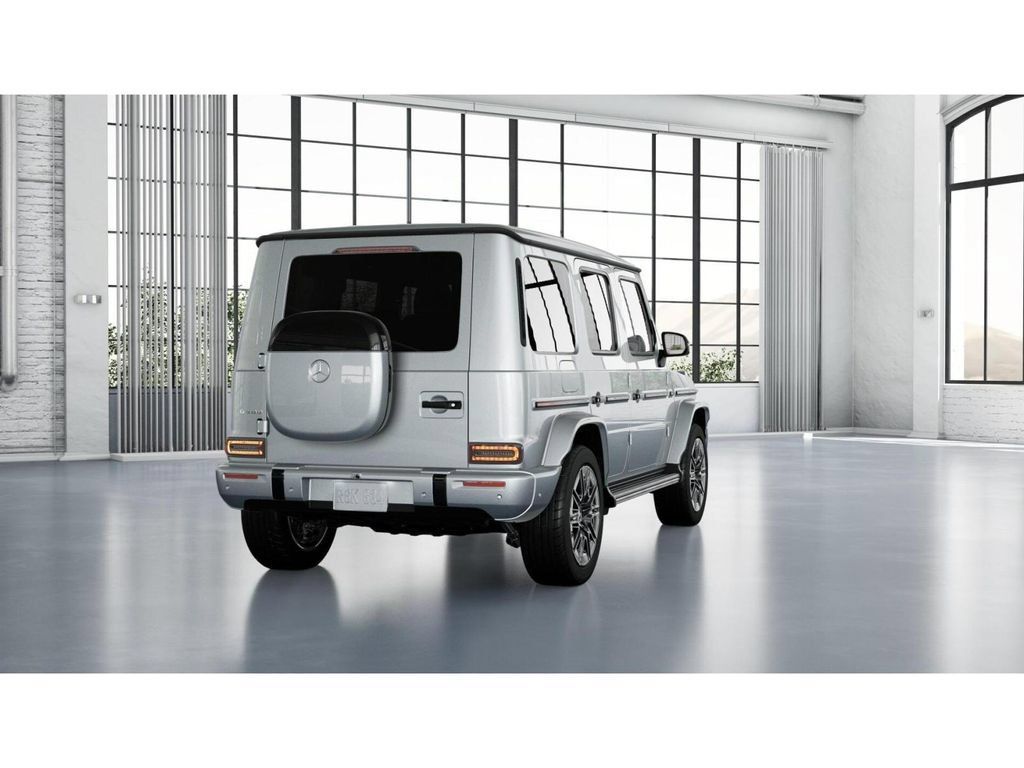 Certified 2025 Mercedes-Benz G 580 w/ EQ Technology image 23