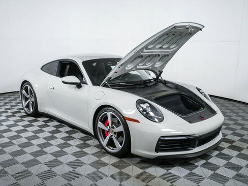 Certified 2024 Porsche 911 Carrera 4S w/ Sport Package AWD/4WD image 31