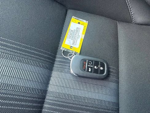 Used 2023 Honda Civic Sport image 21