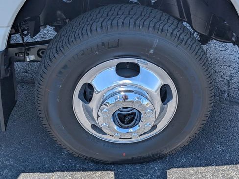 New 2026 Ford F350 Platinum w/ Platinum Plus Package AWD/4WD image 19
