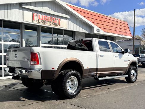 Used 2018 RAM 3500 Laramie w/ Convenience Group image 3
