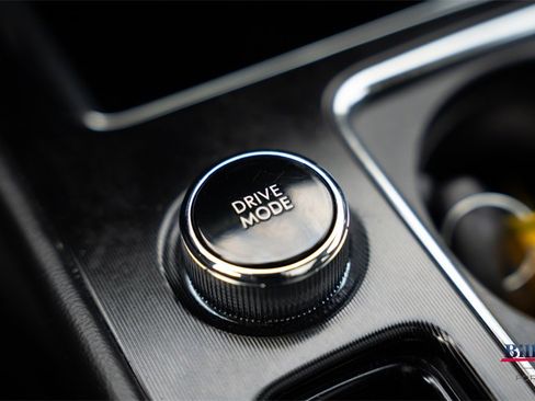 Used 2022 Lincoln Corsair Reserve w/ Equipment Group 201A image 18