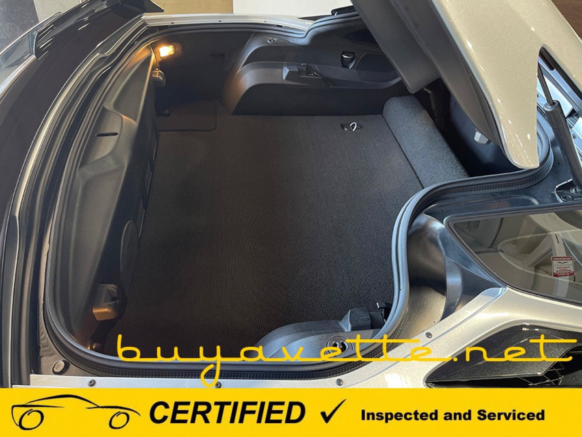 Used 2015 Chevrolet Corvette Z06 w/ 3LZ Preferred Equipment Group RWD image 25