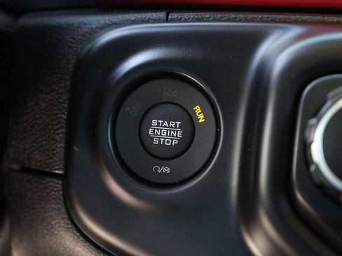 Used 2021 Jeep Wrangler Unlimited Rubicon w/ Safety Group AWD/4WD image 29