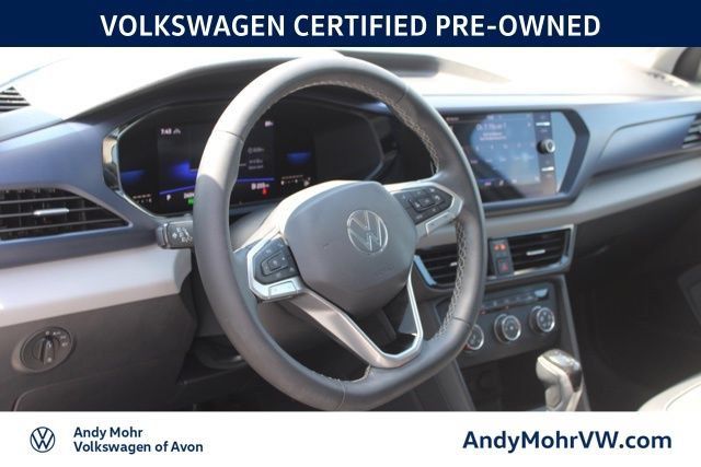 Used 2022 Volkswagen Taos SE w/ Panoramic Sunroof Package AWD/4WD image 18