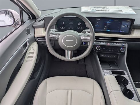 Used 2024 Hyundai Sonata SEL image 15