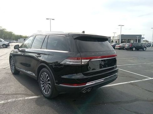 Used 2023 Lincoln Aviator Reserve image 5