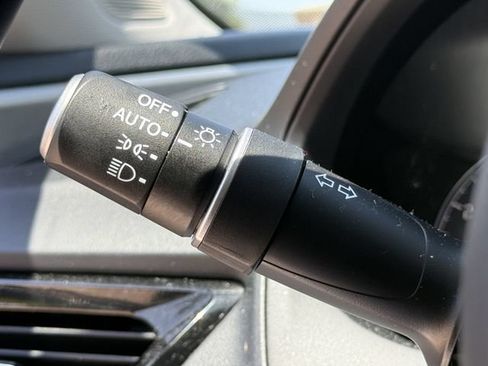 Certified 2025 Acura RDX SH-AWD w/ Technology Package image 20