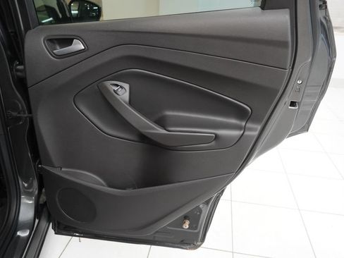 Used 2019 Ford Escape SE AWD/4WD image 30