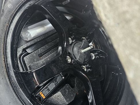 Used 2011 Cadillac CTS AWD Sedan image 43