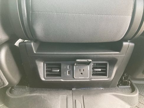New 2025 Chevrolet Silverado 1500 LT w/ Protection Package AWD/4WD image 37