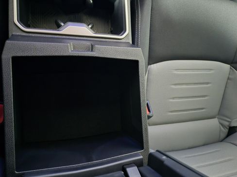 New 2025 Toyota Tacoma TRD Off-Road image 38