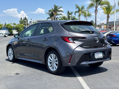 Certified 2024 Toyota Corolla SE FWD image 9