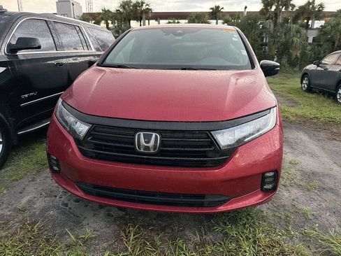 Used 2023 Honda Odyssey Sport image 7