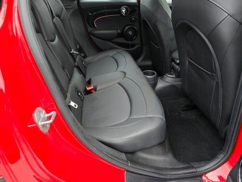 Used 2022 MINI Cooper S w/ Premium Package image 14