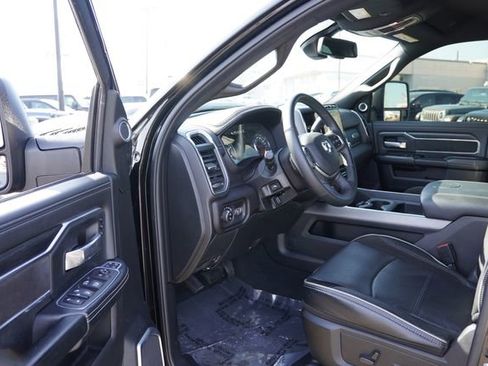 Certified 2024 RAM 2500 Laramie w/ Night Edition image 15