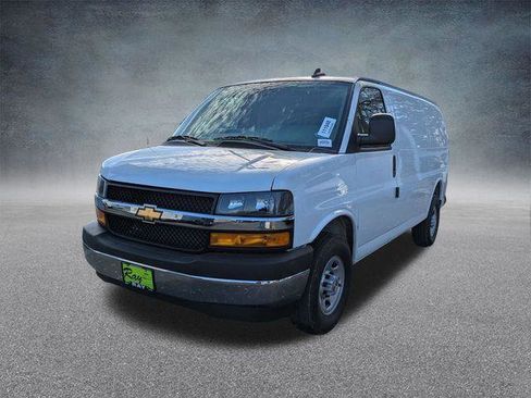 New 2026 Chevrolet Express 2500 w/ Driver Convenience Package RWD image 7