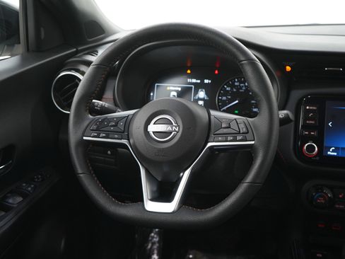 Used 2024 Nissan Kicks SR w/ SR Premium Package image 16
