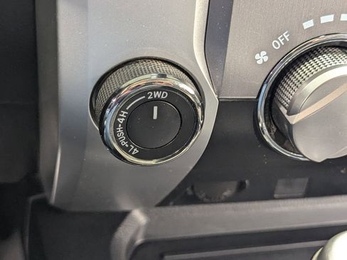 Used 2019 Toyota Tundra SR5 image 26