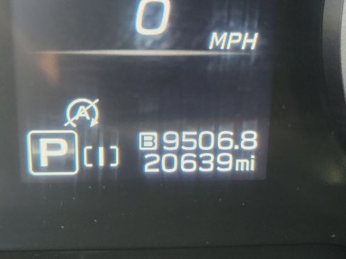 Used 2024 Subaru Impreza 2.0i Sport image 31