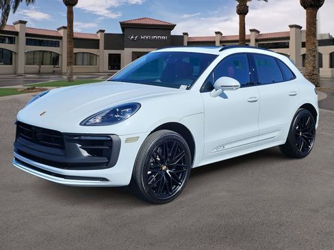 Used 2024 Porsche Macan GTS w/ Premium Plus Package AWD/4WD image 4